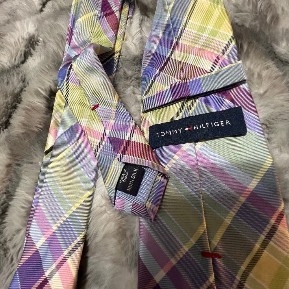 Tommy Hilfiger silk plaid tie